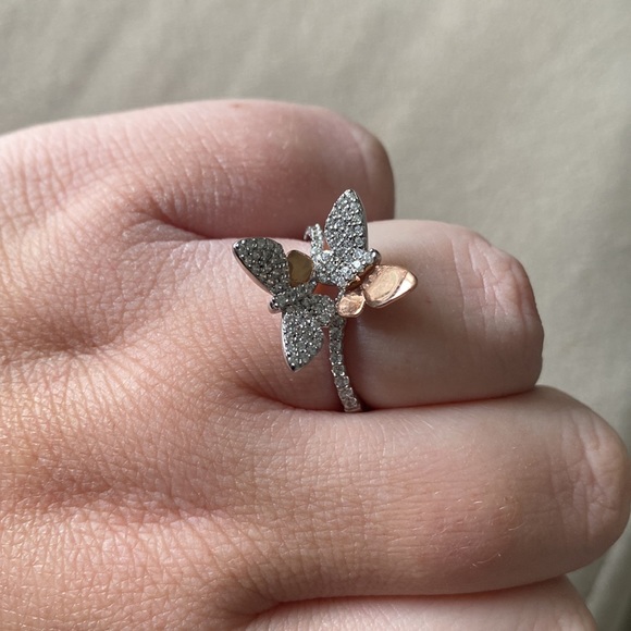 Rose Gold Sparkly Butterfly Ring - Picture 2 of 4